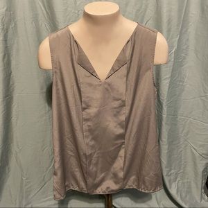 Loft sleeveless shirt. Size S